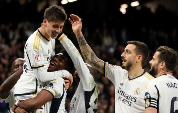 Real Madrid 4-0 Celta Vigo: Vinicius Jr en Arda Guler scoren in La Liga-zege