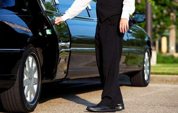 Chauffeur Limo Services: Elevating Your Travel Experience